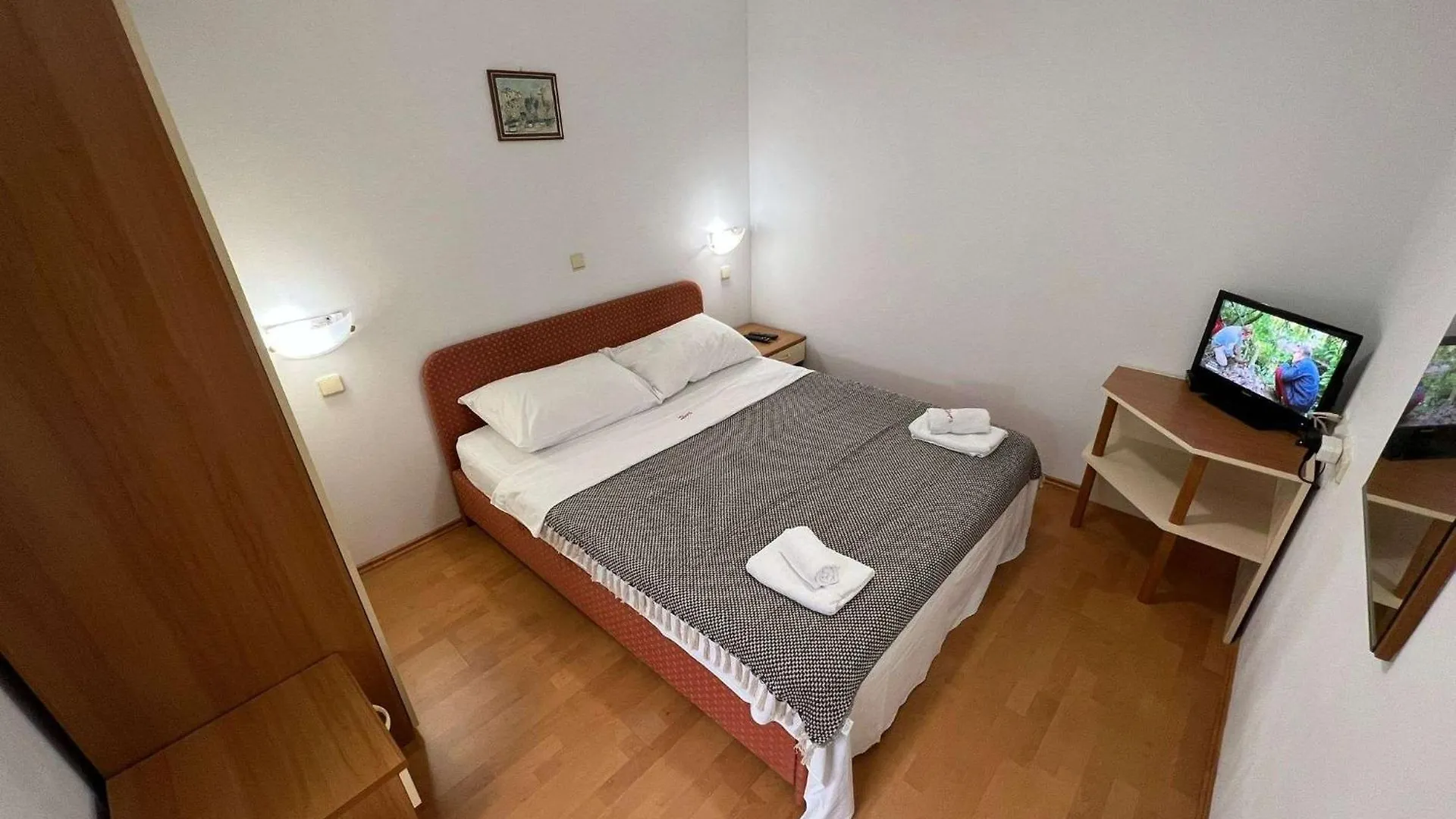 Apartments With A Parking Space Pag - 22601 Pag Town